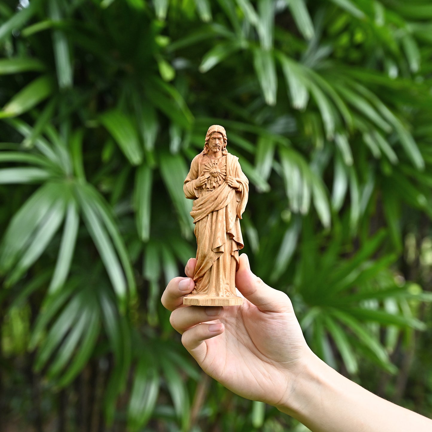 Wooden plaque,Sacred Heart of Jesus Catholic Jesus Statue,Beech hand carved,family wall,Christian Art