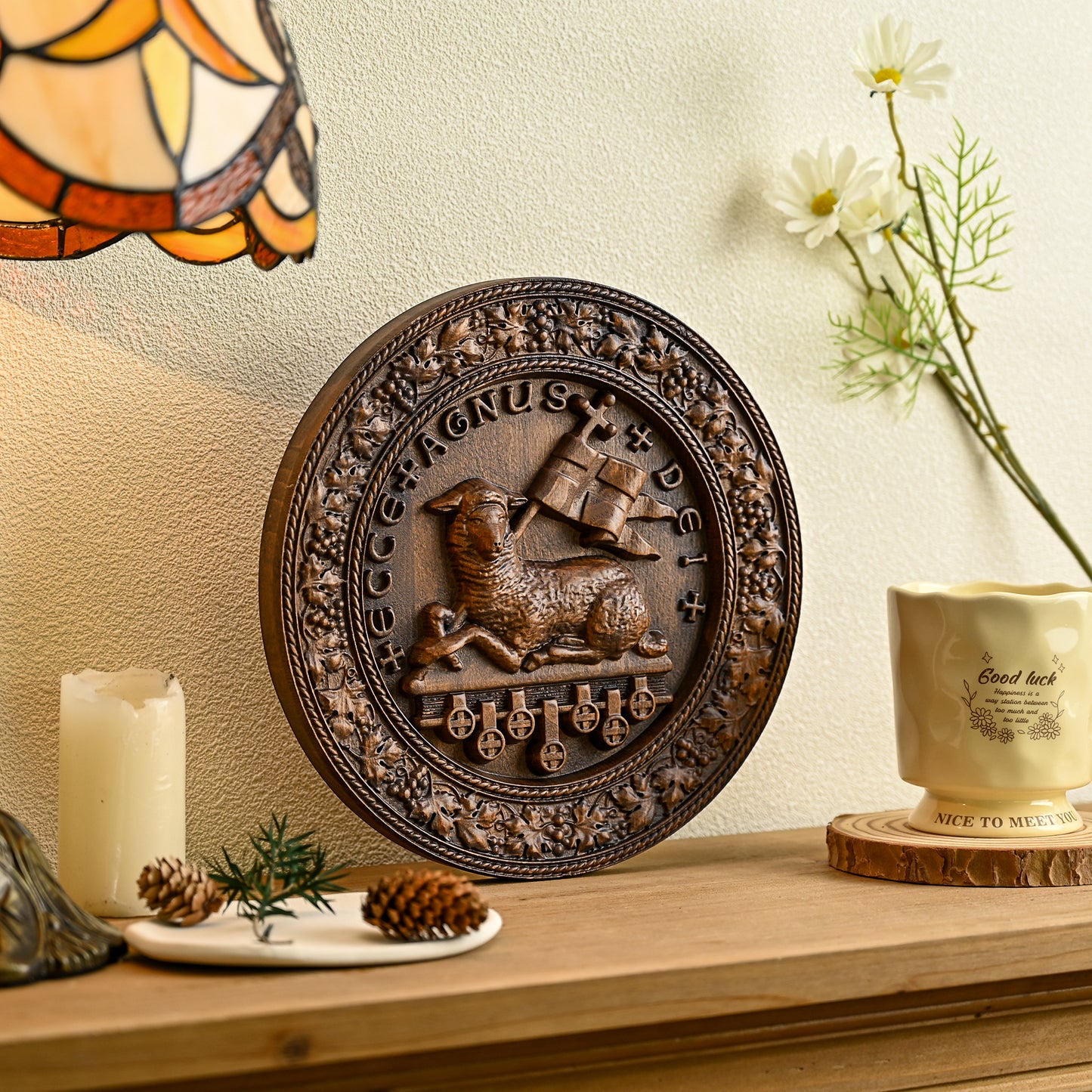 Round Wood Carving,Passover Lamb Round wood carving,home decoration tabletop arrangement