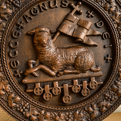 Round Wood Carving,Passover Lamb Round wood carving,home decoration tabletop arrangement