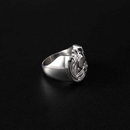 Horse Head Ring with Lucky Horseshoe Design