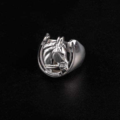 Horse Head Ring with Lucky Horseshoe Design