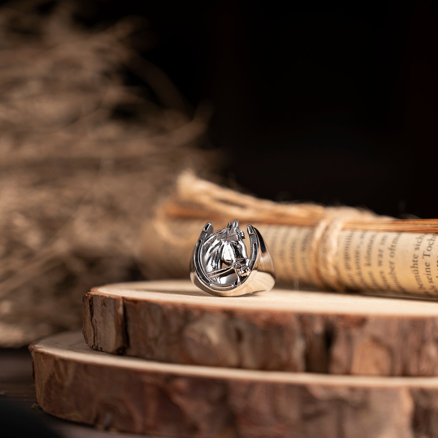 Horse Head Ring with Lucky Horseshoe Design