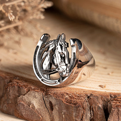 Horse Head Ring with Lucky Horseshoe Design