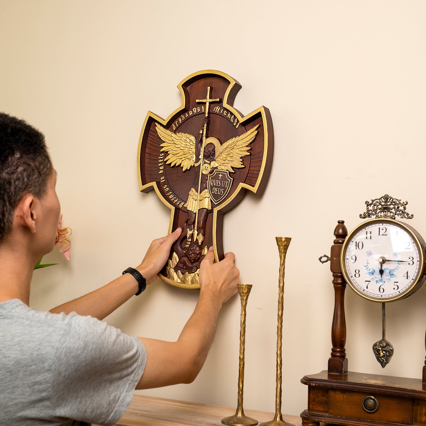 Wood carving gift,Archangel Michael Solid crosss,Hand carved from a whole piece of wood,Guardian Angel