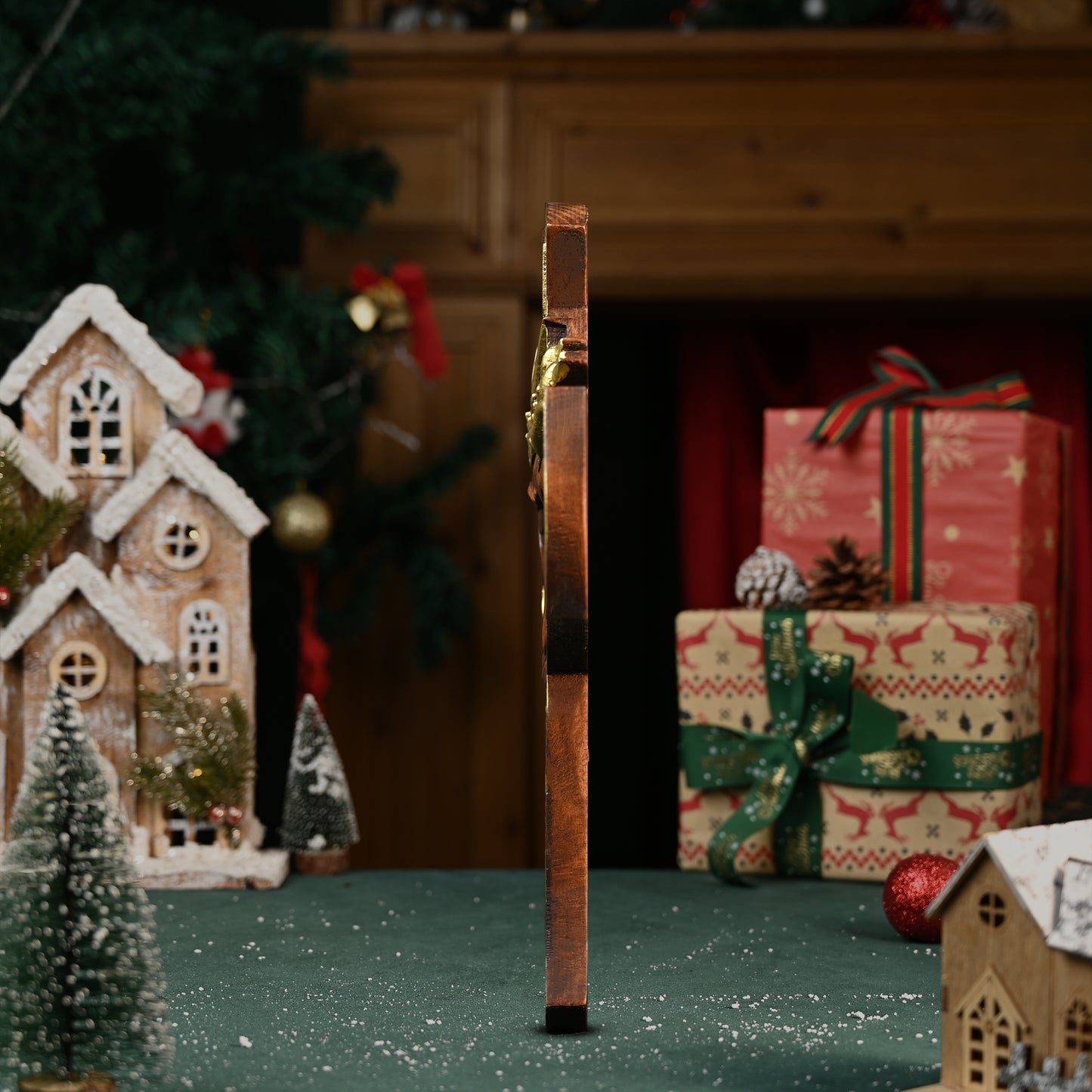 Jesus Holy Crown of Thorns Wood Cross, Christ delivered us from the curse of sin,Religious Sculpture